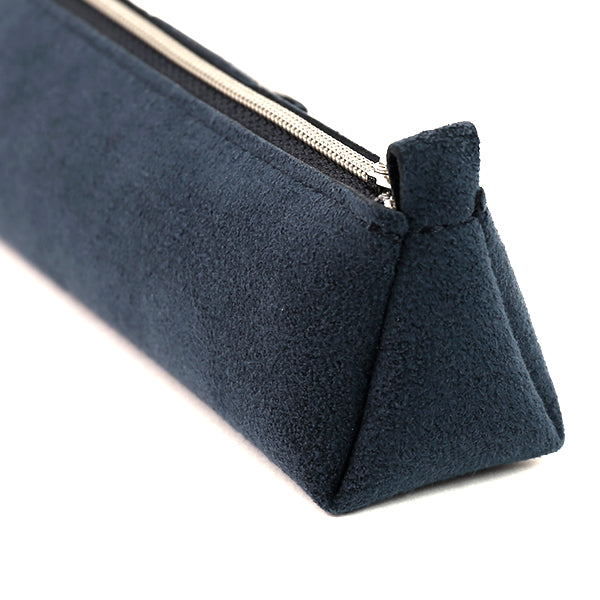 Color Chart Travelers Triangle Pen Case